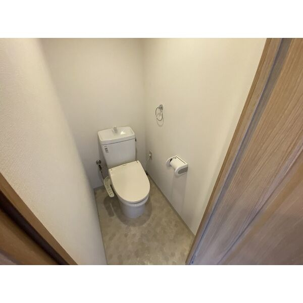 ガーデン千里山のトイレ