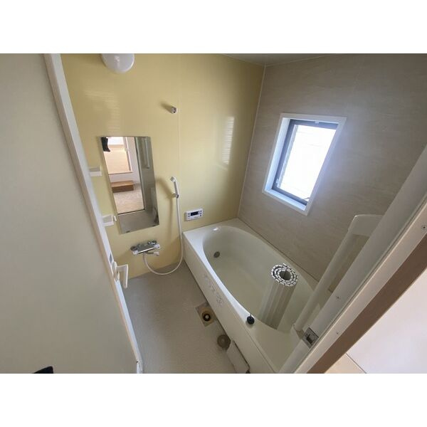 ガーデン千里山の浴室