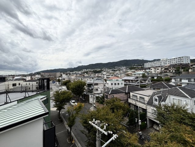 パレシェール苦楽園北夙川通りの展望|西向き