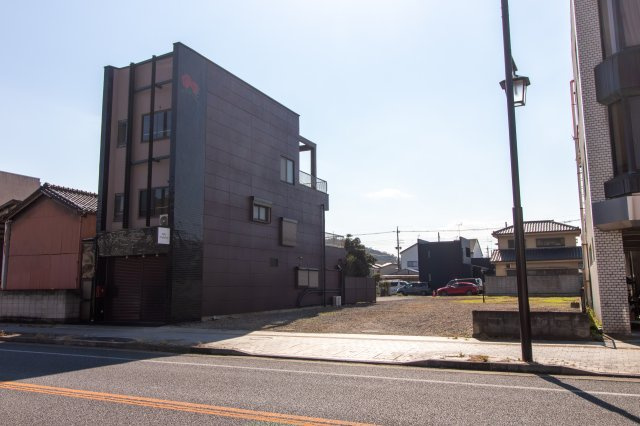 足利市通５丁目の店付住宅