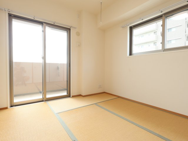 アルファスマート米原Ⅱの和室|和室6帖