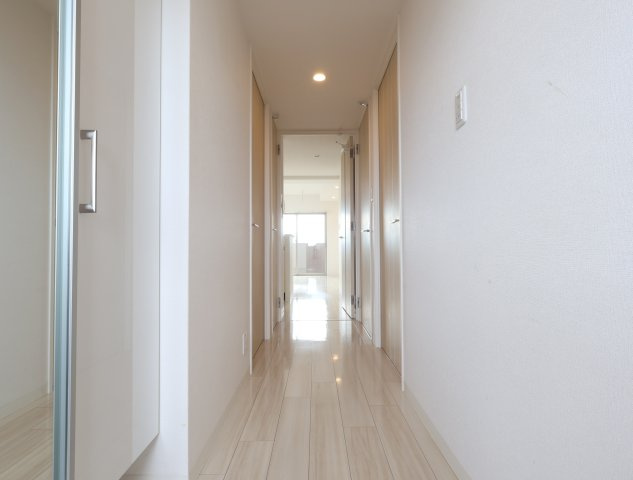 アルファスマート米原Ⅱの玄関