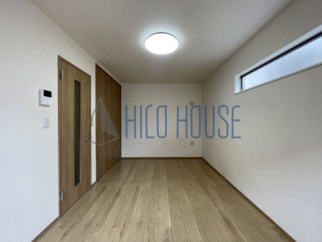 キャメル川越旭町Ⅱの居間・リビング