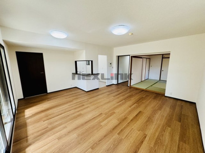 【居間・リビング】 | 【仲介手数料無料】コスモ津田沼グレイスシティ　Ｄ棟 | 仲介手数料無料物件が多数ございます！お気軽にお問い合わせください。