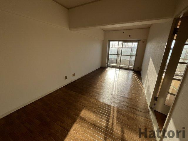 シャンボールメゾン曽根の居間・リビング