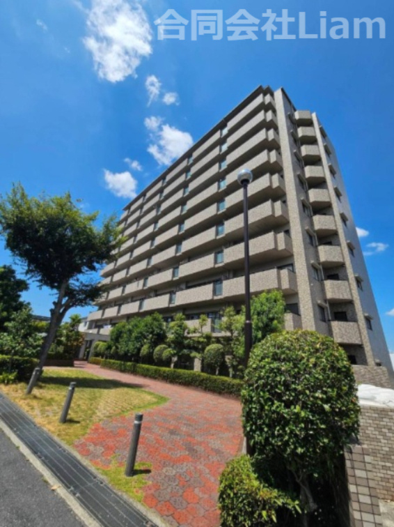 コスモ千代田　角部屋4LDKの外観