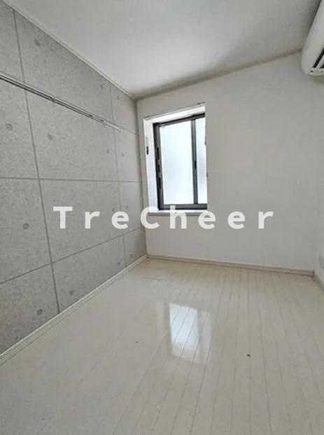 クミハウス上野の居間・リビング