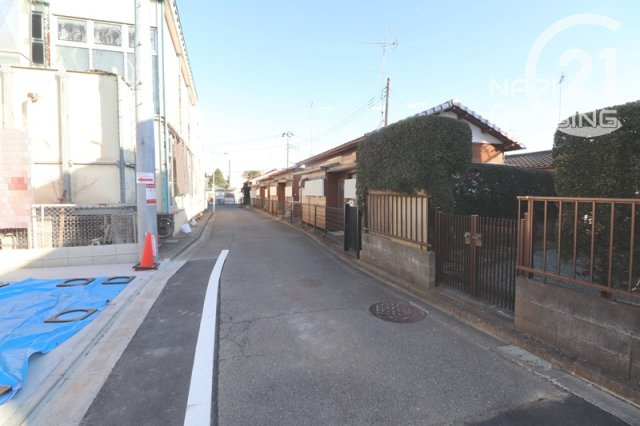【前面道路含む現地写真】 | リーブルガーデン　あきる野市草花　新築　全2棟　1号棟 | 前面道路含む現地写真です