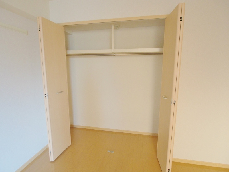 ラフィーネ東野の収納