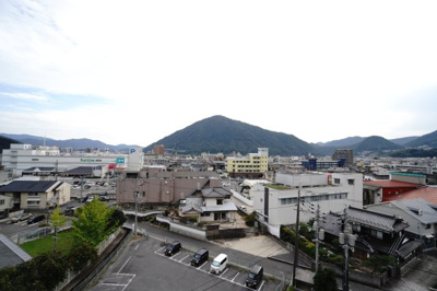 【展望】 | 【上質リフォーム】グランシャリオ可部中央 | 室内（2025年10月2日15：00頃）撮影