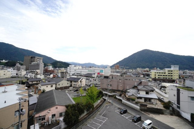 【展望】 | 【上質リフォーム】グランシャリオ可部中央 | 室内（2025年10月2日15：00頃）撮影