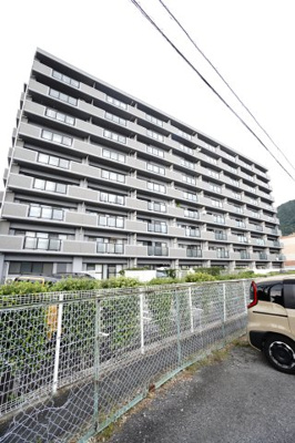 【外観】 | 【上質リフォーム】グランシャリオ可部中央 | 室内（2025年10月2日15：00頃）撮影