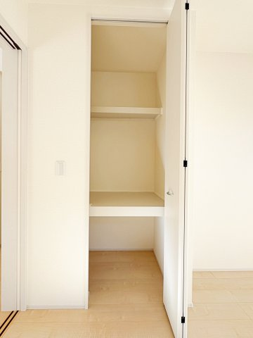 新築戸建・新築建売　安積南長久保1丁目【長期優良住宅】安積三小・安積二中の収納|奥行きがあるので布団やあまり使用しない生活品など収納できます！