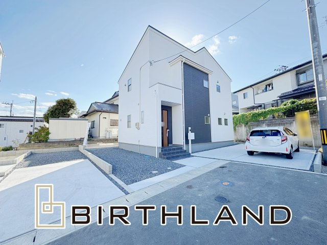 新築戸建・新築建売　安積南長久保1丁目【長期優良住宅】安積三小・安積二中の外観|車通りが少なく静かな住宅街に立地♪前面道路も穏やかな雰囲気でゆったりとした暮らしができます♪