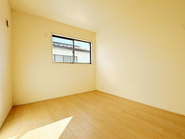 新築戸建・新築建売　安積南長久保1丁目【長期優良住宅】安積三小・安積二中の洋室