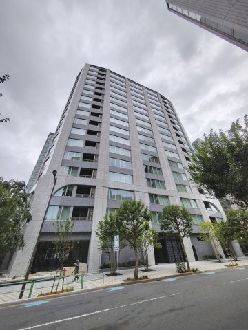 千代田区三番町の賃貸マンションの外観