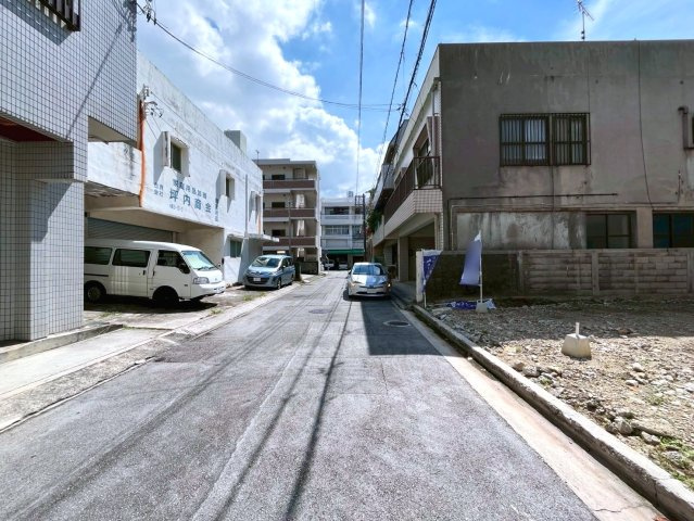 那覇市曙3丁目　売土地の前面道路含む現地写真|2025/9/29　現地写真