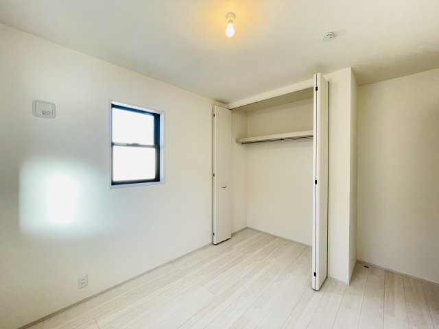 【洋室】 | 熊谷市河原町第5   LiveleGarden.s　新築戸建　全1棟　1号棟