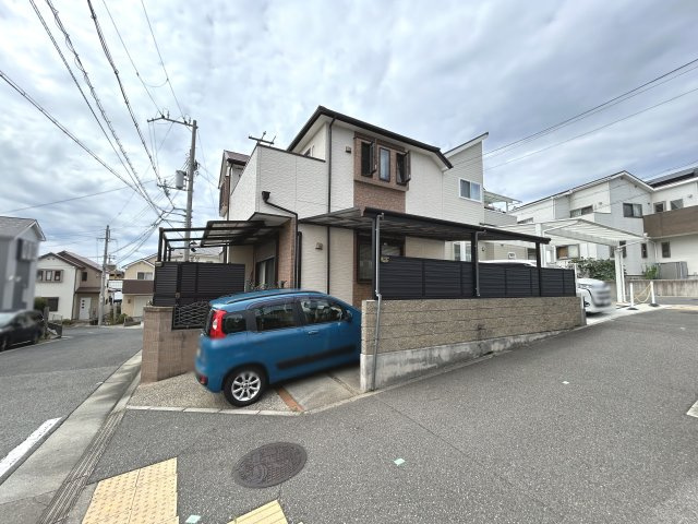 明石市松が丘５丁目戸建の前面道路含む現地写真