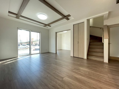 【居間・リビング】