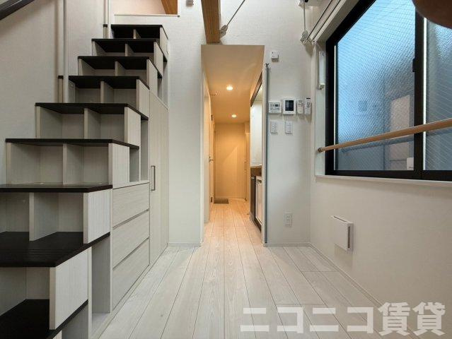 【居間・リビング】