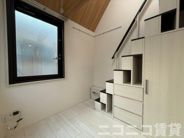 【バルコニー】