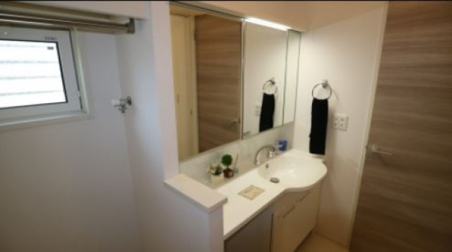 ラピス・ラズリの洗面所