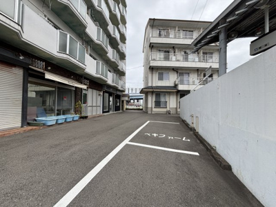 【駐車場】 | ピース・クラージュA