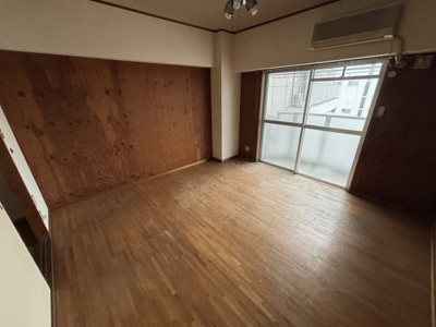 【居間・リビング】 | ピース・クラージュA