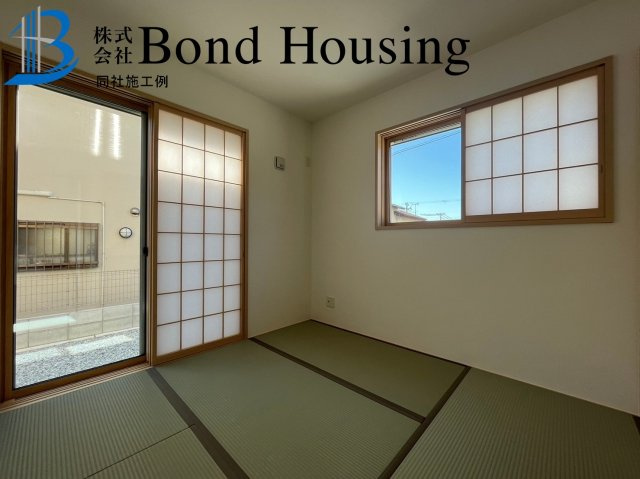 「JR垂水駅徒歩14分」「お車2台駐車可」　霞ヶ丘　全2棟　1号棟の和室