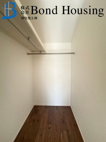 「JR垂水駅徒歩14分」「お車2台駐車可」　霞ヶ丘　全2棟　1号棟の収納