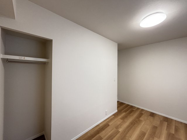 AcityヒルズアリーナⅢ番館の洋室