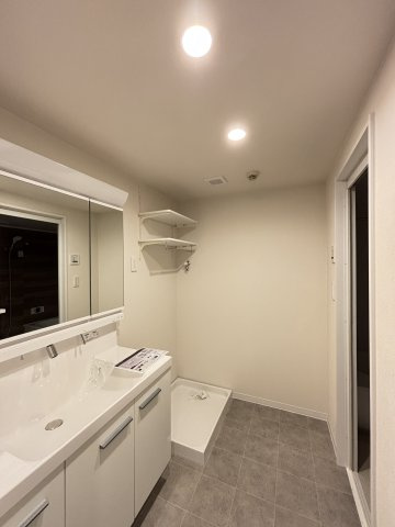 AcityヒルズアリーナⅢ番館の独立洗面台