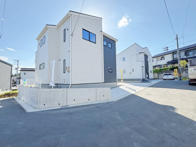 新築戸建・新築建売　安積南長久保1丁目【長期優良住宅】安積三小・安積二中の外観|お客様にとって最良のご提案ができるよう心掛けて対応させていただきます！