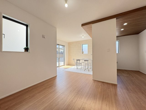 鴨居2丁目新築戸建ての画像