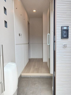 【玄関】 | デスパシオ氷上Ⅱ