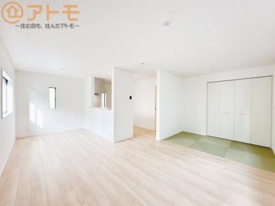 【居間・リビング】 | 葵区住吉町第1　新築戸建　全1棟 | 家族団らんのイメージは、リビングを思い浮かべませんか？リビングこそ広々としたお部屋が良いですね♪