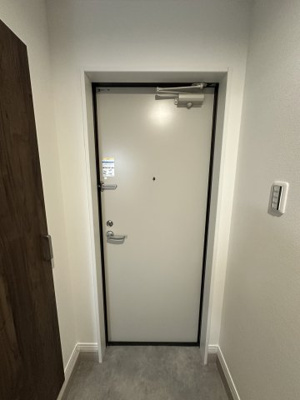 【玄関】 | ベイルーム05 | ※2号室