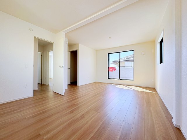 新築戸建・新築建売　郡山市富田町　富田東小・富田中の洋室|将来子供の成長に合わせて9帖と5帖へ間取を変更ができるので便利♪