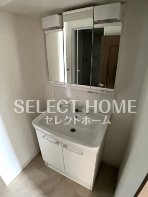 【独立洗面台】 | ネオシティ岡崎南壱番館 | 独立洗面台あり、毎朝おしゃれに忙しい女性の方におすすめです