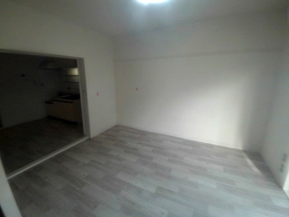 シャトー押部の居間・リビング