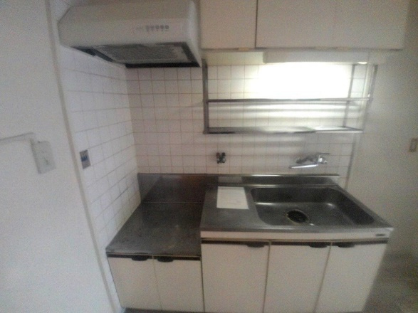 シャトー押部のキッチン