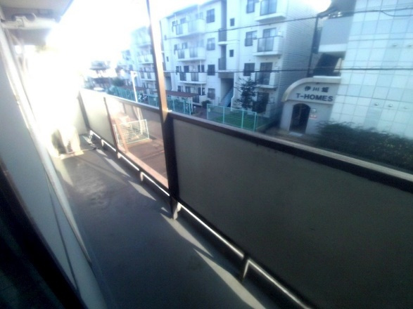 シャトー押部のバルコニー