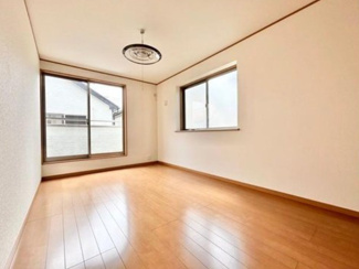 【洋室】 | さいたま市見沼区島町１　中古戸建
