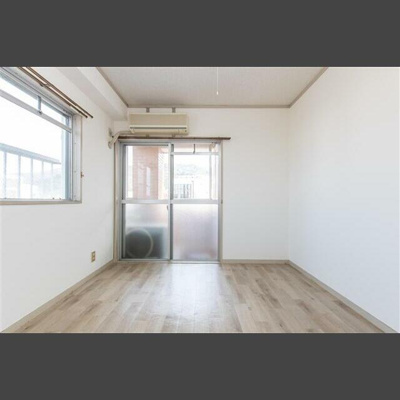 【居間・リビング】 | 東條ハイツ