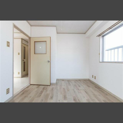 【寝室】 | 東條ハイツ