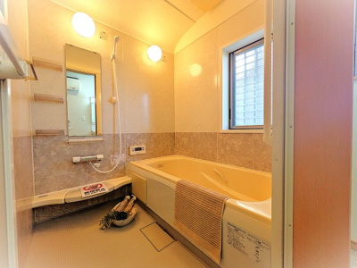 【浴室】 | 川口市新堀中古戸建 | ゆったり過ごせるお風呂です