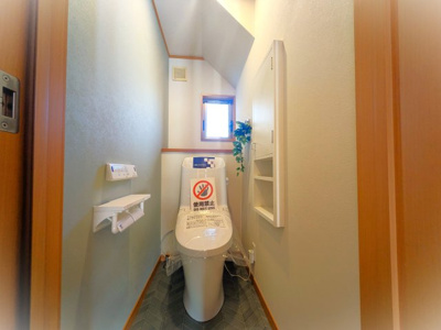 【トイレ】 | 川口市新堀中古戸建 | シンプルで使いやすいトイレです