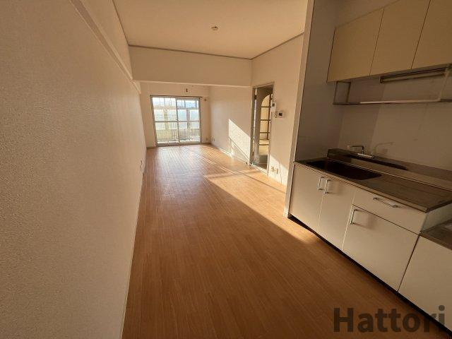 シャンボールメゾン曽根の居間・リビング