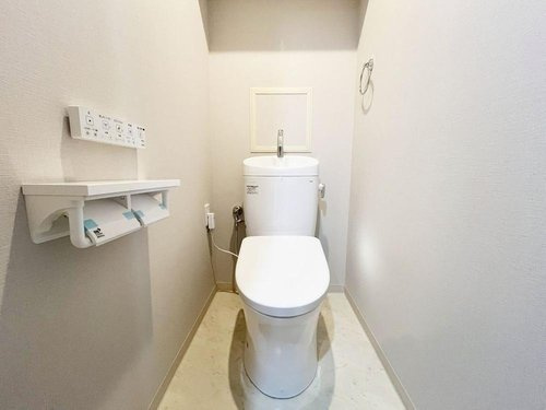 コート甲子園南4番館のトイレ